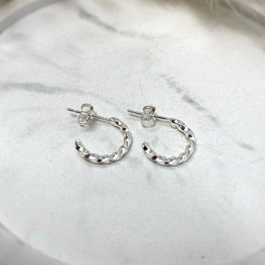 Dainty Twist Hoops - Mini